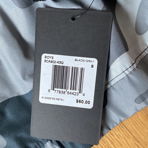 NWT Converse Camouflage/Camo Color Block Windbreaker Jacket (Size S) - Picture 5 of 6